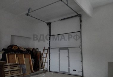 sektsionnye-vorota-s-vysokim-podemom-raboty-2107-goda