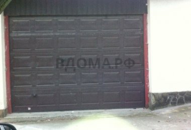 Ворота с филёнкой, Симферополь