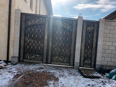 распашные ворота в Ялте, Массандра